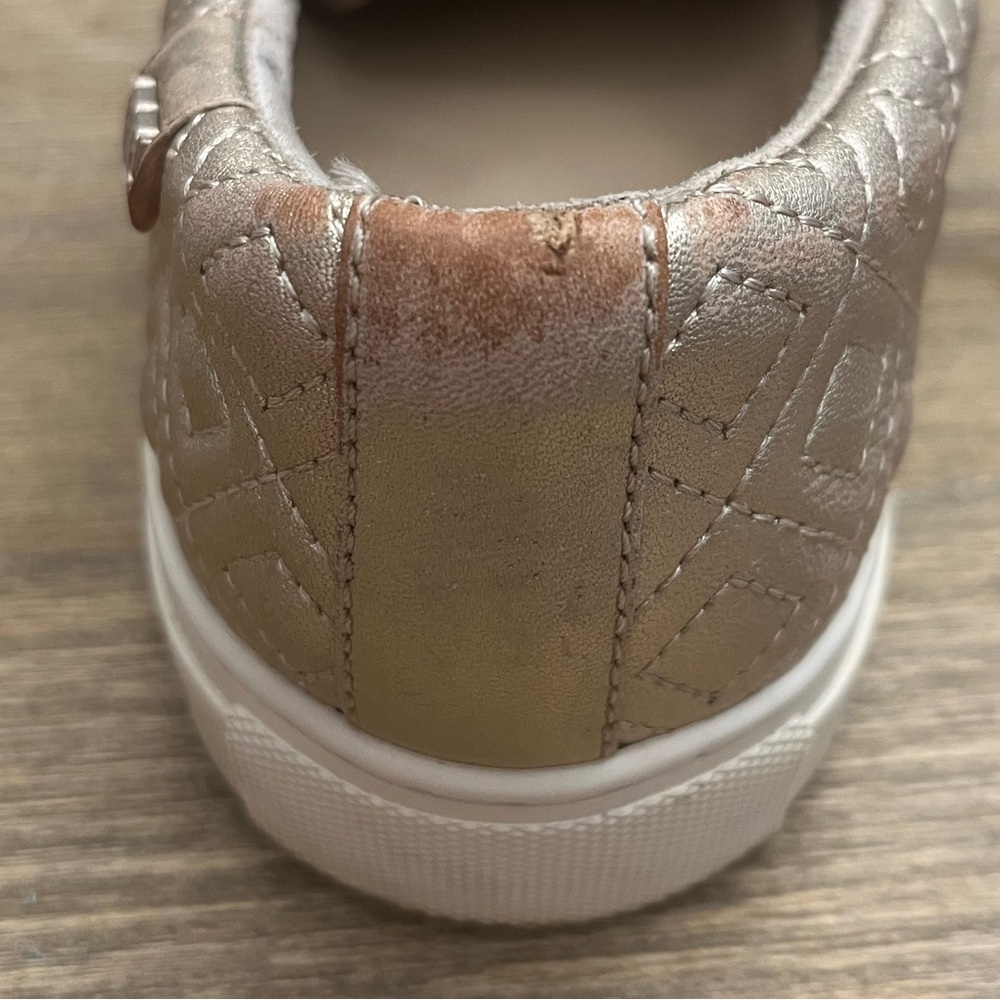 Chic Metallic Tory Burch Sneakers –Statement Kicks, Size 7.5 - Picture 4 of 7